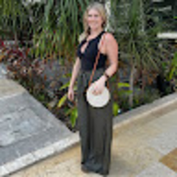 sara_pettus